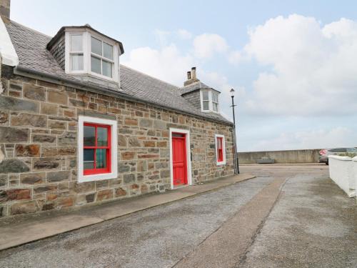 Cullen Casa | Dookers' Hoose