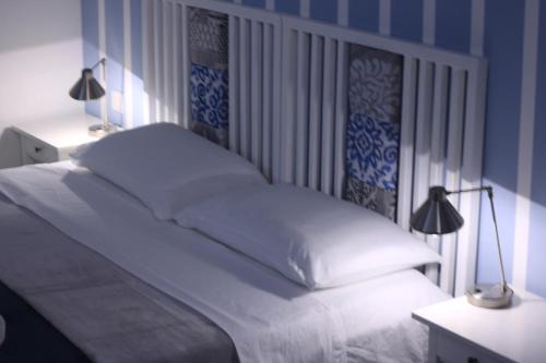 Floriana Apartamento | Door Eight
