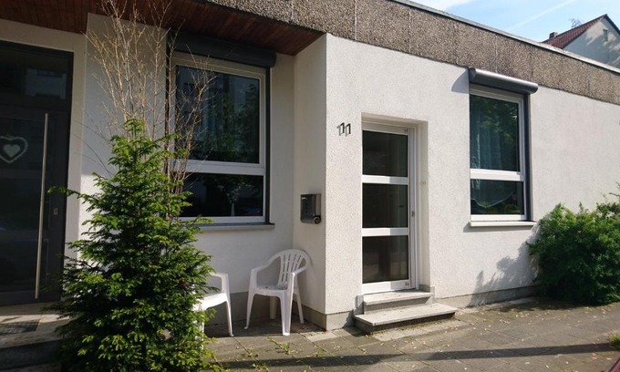 Sudoststadt Apartamento | Doppel-Appartement Salzbrunner Str. 11, Langwasser Mitte
