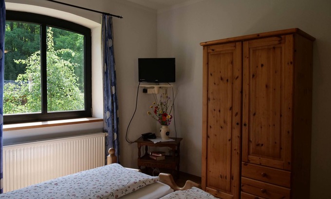 Kuchelmiss Apartamento | Doppelzimmer 9 - Pension Nebeltal