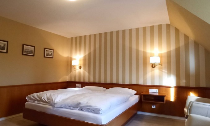 Donaueschingen Apartamento | Doppelzimmer Comfort, Retro Ohne Balkon, 1 Doppelbett