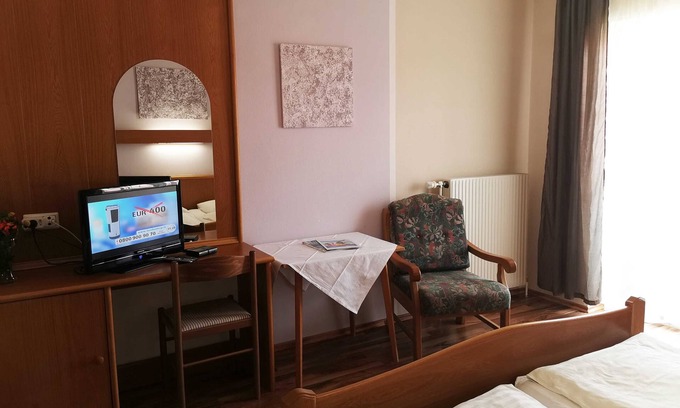 Strass im Attergau Cabaña | Doppelzimmer - Gasthof Pension Steinberger