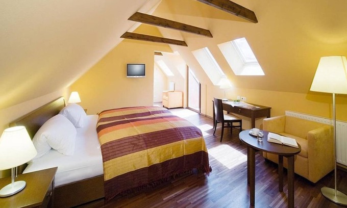 Laafeld Casa | Doppelzimmer mit Balkon - Hotel Sporer