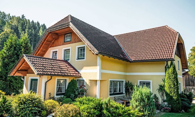 Michaelerberg Apartamento | Doppelzimmer Michaelerberg by Interhome