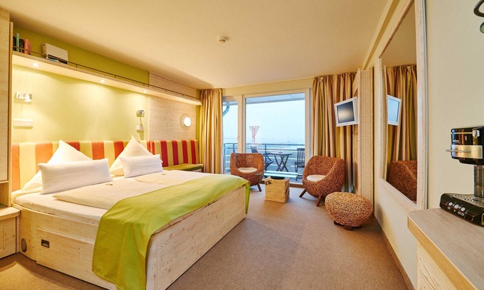 Helgoland Casa | Doppelzimmer zur Seeseite mit Balkon/terrasse - Hotel Rickmers Insulaner