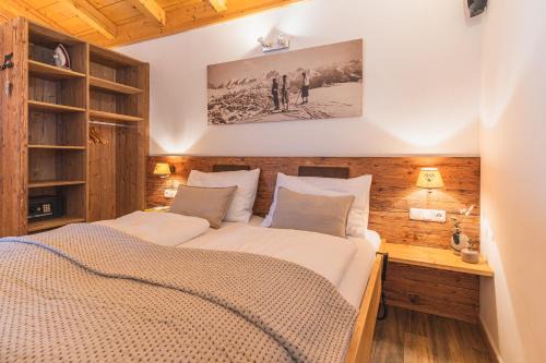 Kaprun Apartamento | Dorfchalets & Apartments - in Kaprun centre including FREE entry Tauern Spa and Summer Card