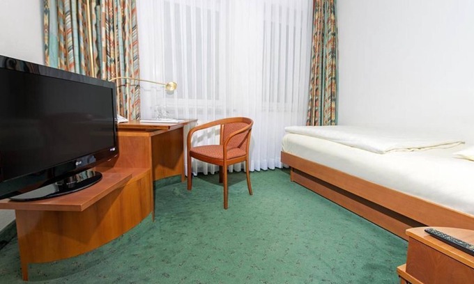 Dresden Casa | DORMERO Junior Suite, reserva anticipada 1 - DORMERO Hotel Dresden Airport