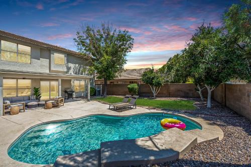 Neely Farms Casa | Dos Palmas - Gilbert Poolside Retreat