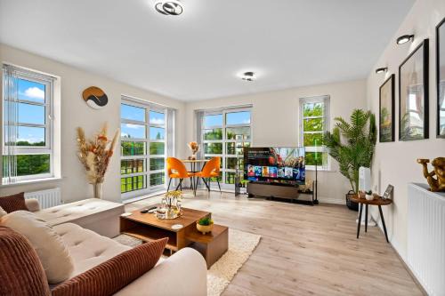 Moffat Apartamento | Dote Haven Stylish 2 Bed Apartment - Free Parking and Free High Speed WIFI
