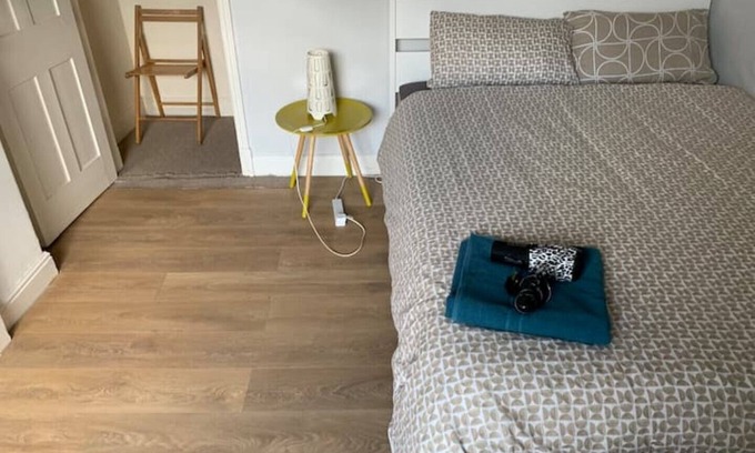 Thorpe Satchville Casa | DOUBL BEDROOM IN HEART OF LEICESTER