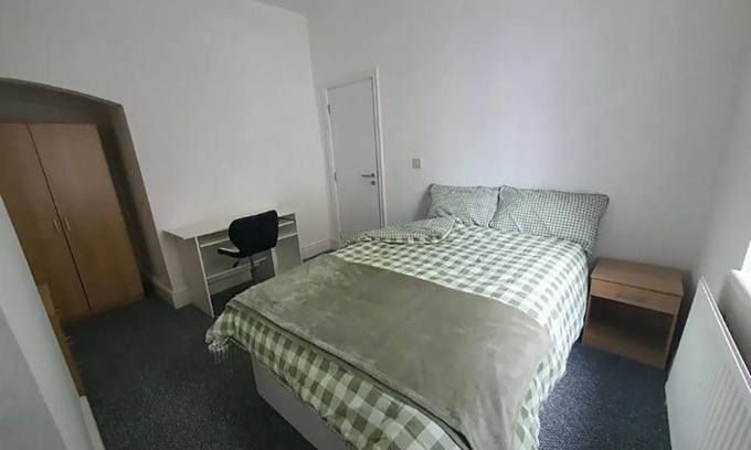 Burnley Casa | Double Bed L1 Burnley City Centre