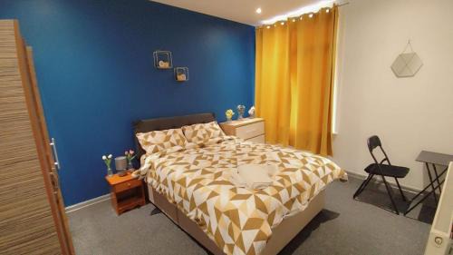 Eccles Casa | Double-Bedroom in the Heart of Eccles Manchester BH2 Perfect for Short Stays