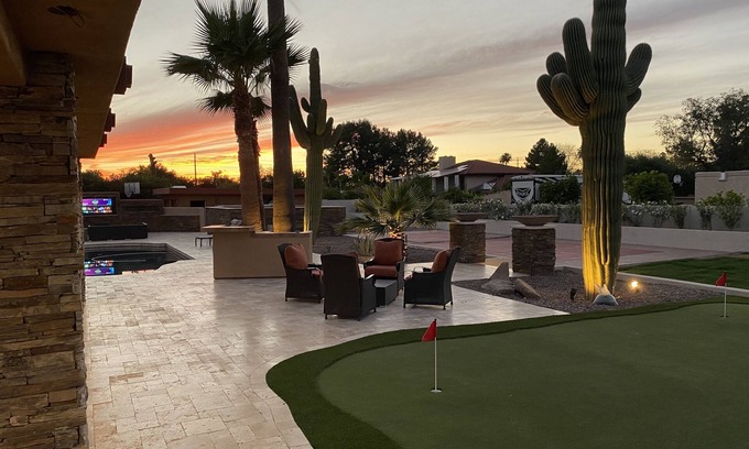 Mesa Casa | Double Eagle Villa with pool and pickleball close to Scottsdale!