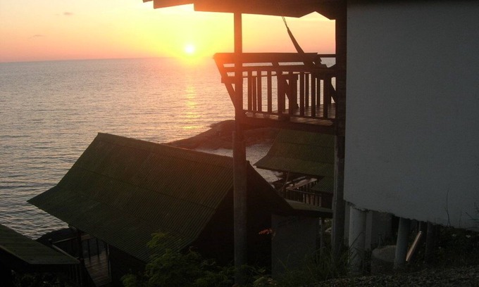 Baan Tai Cabaña | Bungalow con ventilador doble y vista al mar 2