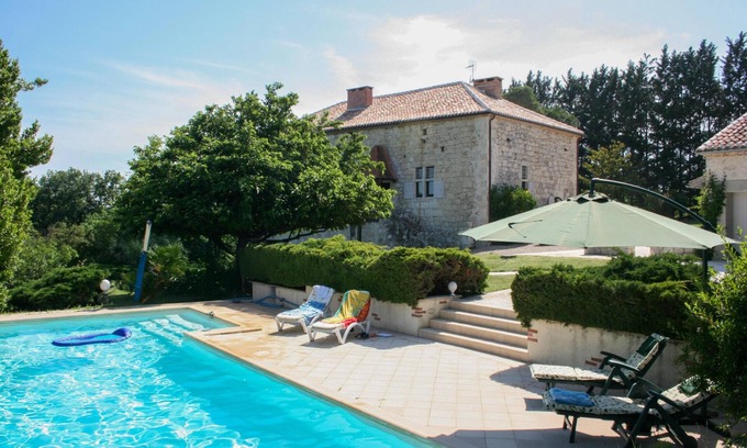Saint Maurin Casa | Double gîte on quiet estate with private pool