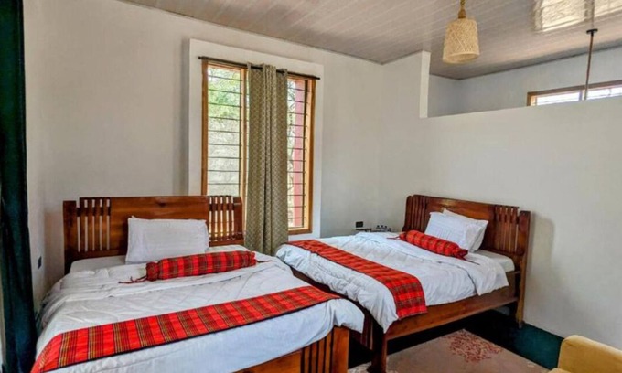 Mikumi Casa | Double G safaris and Camp Mikumi - Luxury Triple Room 2