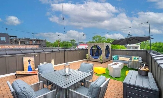 Hadley - Washington Apartamento | Double Rooftop & Skyline Views ~ 10 min to Bway!