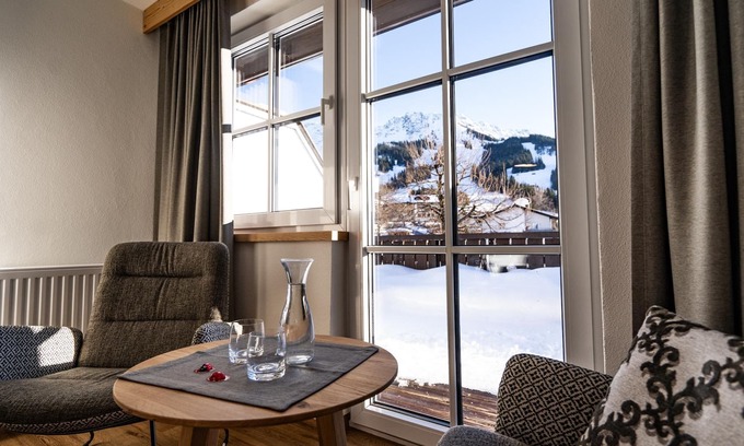Oberjoch Casa | Double room Alpenrose - Hotel-Alpengasthof Löwen