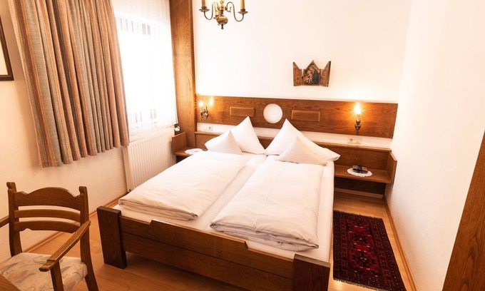 Seefeld in Tirol Casa | Habitación Doble Confort C - Estancia corta - Hotel Helga