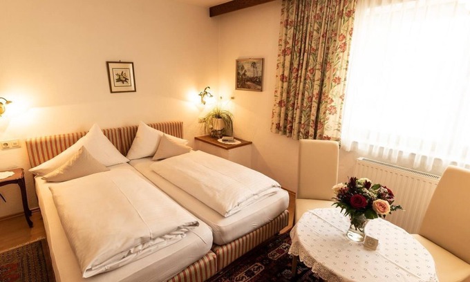Seefeld in Tirol Casa | Double room Comfort A - breakfast short stay - Hotel Helga