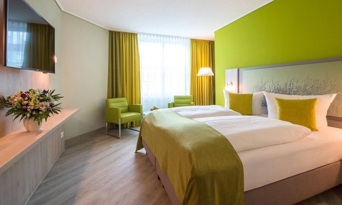 Norderney Casa | Double room, comfort, shower/WC breakfast - Inselhotel Vier Jahreszeiten