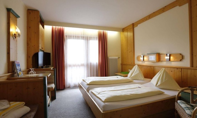 Schladming Casa | Double room "Dachstein" w. Balcony w. Breakfast - Premium hiking hotel