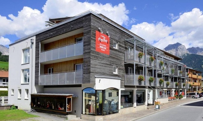 Maria Alm am Steinernen Meer Apartamento | *Double room design half board - AlpenParks Hotel & Apartment Maria Alm