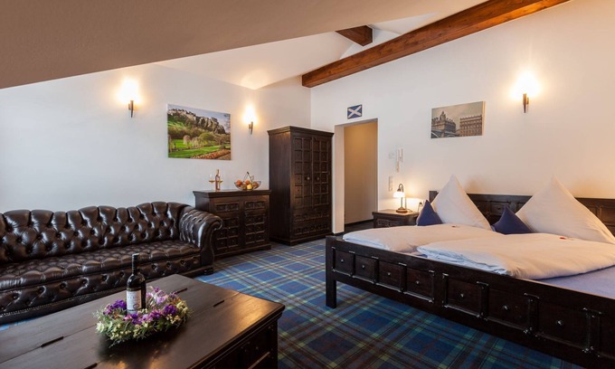 Hopfen am See Apartamento | Double room "Edinburgh" in the Vitusfort house