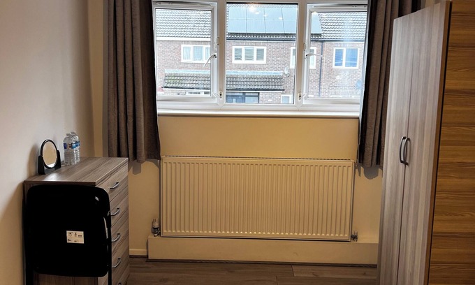 Perry Vale Casa | Double room, in clean, neat shared house.