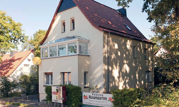Sangerhausen Apartamento | Habitación doble n. ° 1 - Pensión Rosengarten