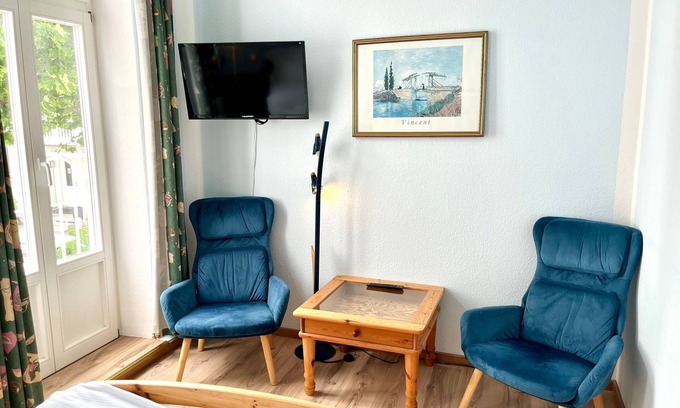 Binz Cabaña | Double room no. 5 - Pension Haus Edelweiß
