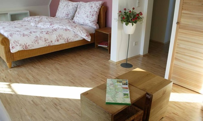 Manderscheid Cabaña | Habitación doble No. 78 Ducha / WC - Pension Haus Sonneck