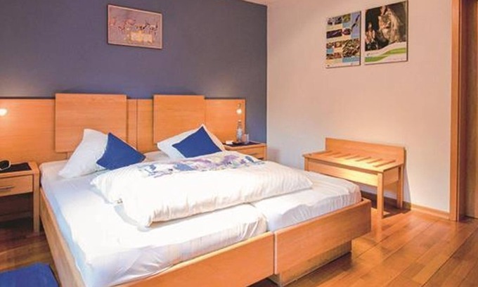 Reifferscheid Cama Y Desayuno | Habitación doble con ducha / WC - Gästehaus Im Tal 18
