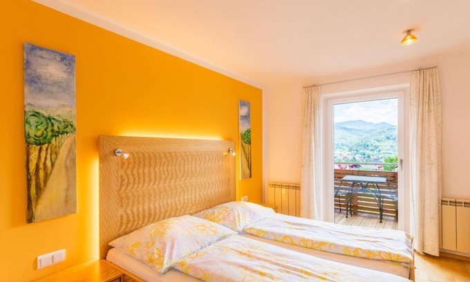 Fuschl am See Cama Y Desayuno | Habitación doble "Waldbuche" con balcón - Haus Bergblick