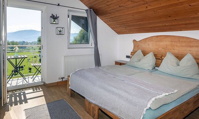 Sankt Lorenz Apartamento | Double room Wiese - Guesthouse Drachennest
