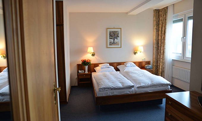 Badenweiler Apartamento | Double room with balcony
