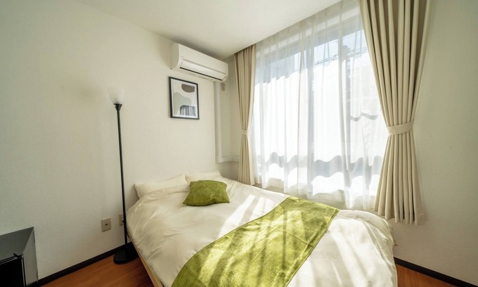 Minato Hotel | Double Room with Private Bathroom 204 / Osaka Ōsaka