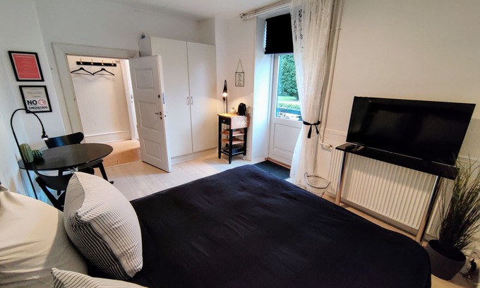 Hovedgard Cama Y Desayuno | Provstegården Cama y desayuno - Habitación doble w / terraza - Parque Privado - Relajante