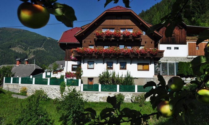 Bach Cabaña | Double room without balcony - Landhaus Hinteregger
