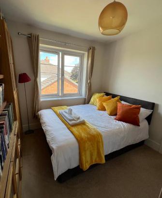 Sheffield Casa | Double size bed Free WiFi Free Parking