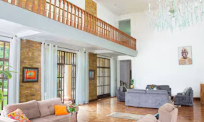 Arusha Casa | Double View Mountain Lodge - Lion Room