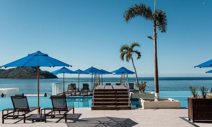 Zona Dorada Complejo | DoubleTree by Hilton Mazatlan