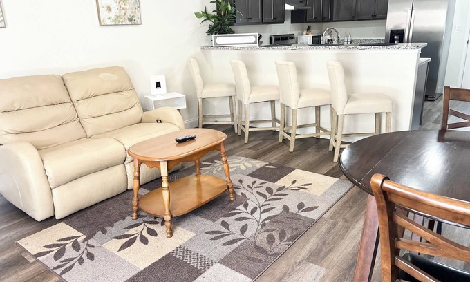 Ocala Apartamento | Doubletree Lodge II kingbed/firepit