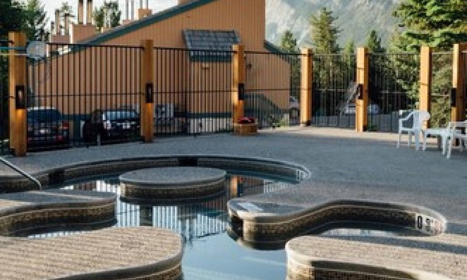 Banff Condominio | Douglas Fir Resort and Chalets