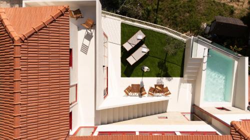 Castelo de Paiva Apartamento | Douro Arda House with Pool & Jacuzzi by HostWise