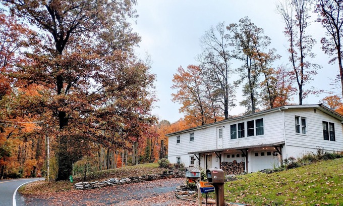 Mount Aetna Casa | Dove Road 🕊 Country Setting Hershey Park Giant Center Harrisburg Capitol