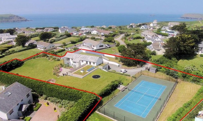 Trebetherick Casa | Downalong