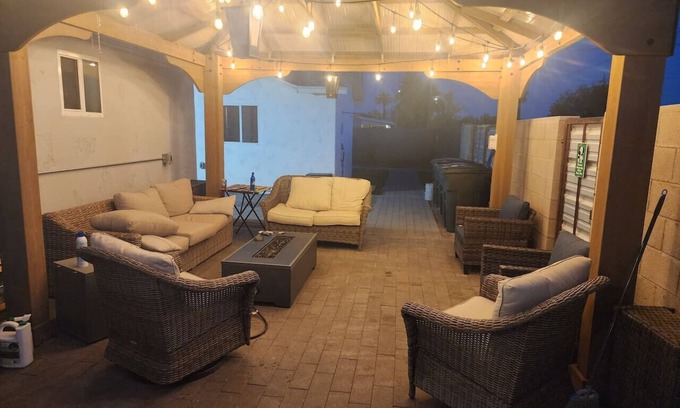 Coronado Apartamento | Downstairs studio