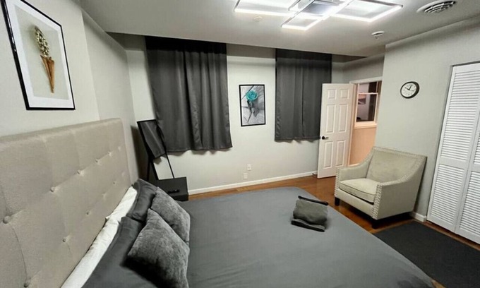 Downtown Albany Apartamento | Downtown Albany 1 Bed + Workstation @ Maiden Lane
