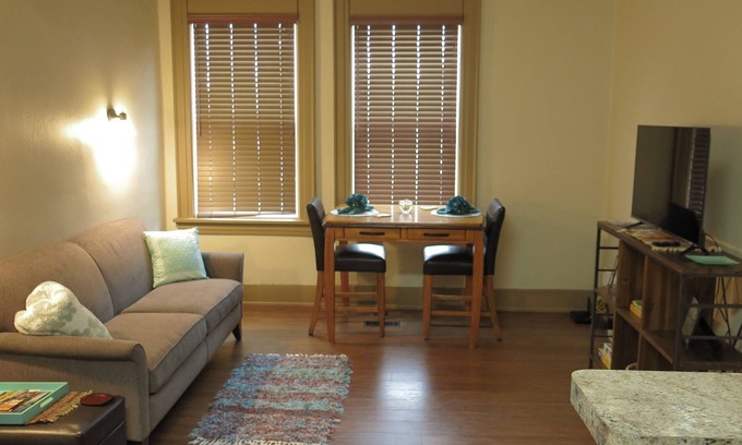 Bismarck Apartamento | Downtown Apartment #6